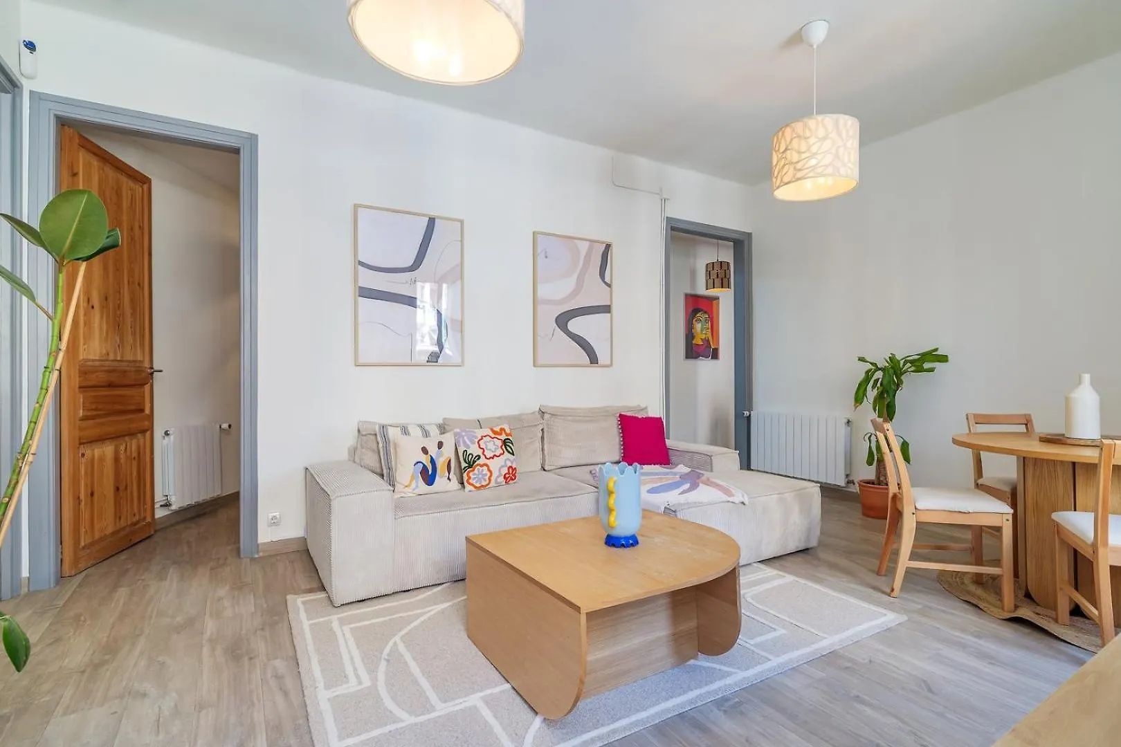 Guestready - Bright Apartment With Balcony Barcelona