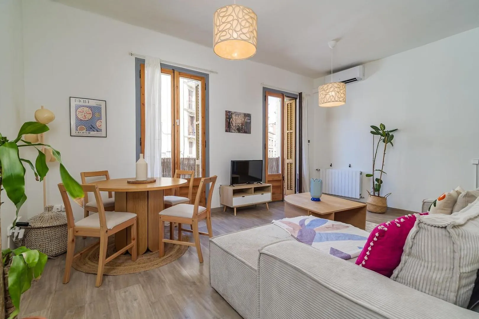 Guestready - Bright Apartment With Balcony Barcelona Spain